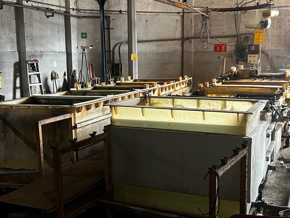 Tinas de galvanizado por electrólisis de zinc